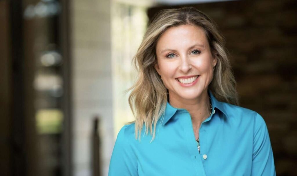 Dr. Wendy Troxel headshot