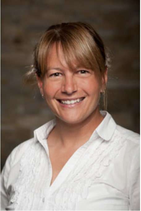 Headshot.Vaillancourt, Dr. Tracy