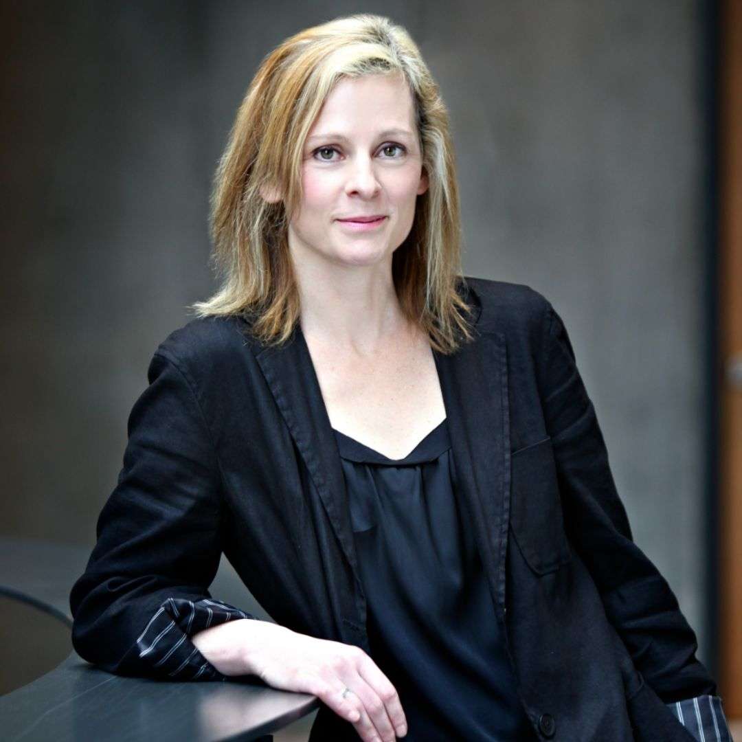 Dr.-Jennifer-Fraser-headshot.