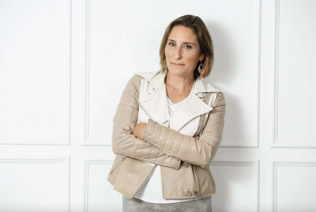 Wiseman, Rosalind.Headshot