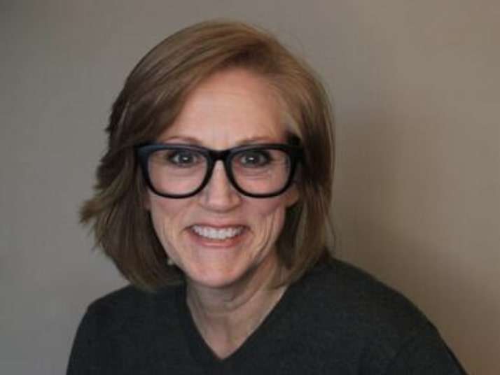 Lobley, Pam.headshot